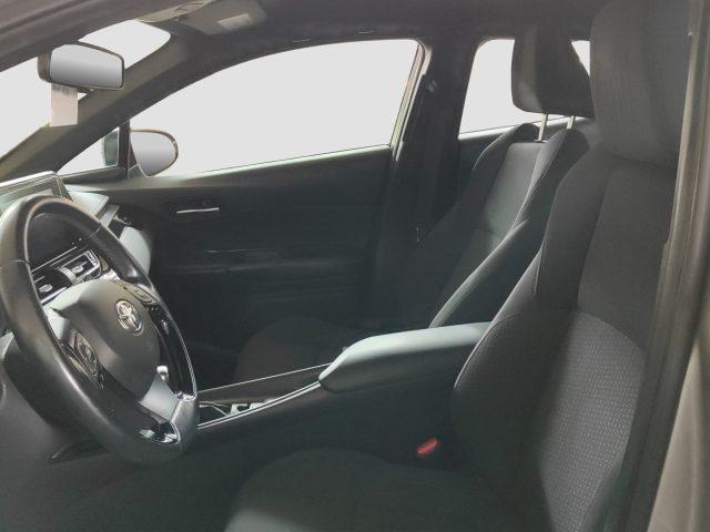 TOYOTA C-HR C-HR 1.8 Hybrid E-CVT Active