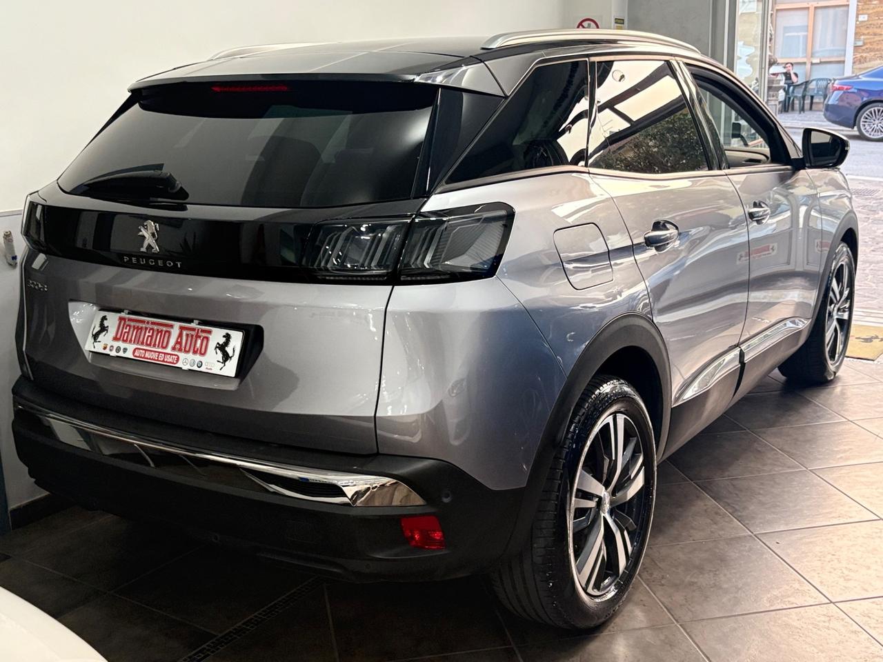 Peugeot 3008 BlueHDi 130 Allure BICOLOR FULL/LED