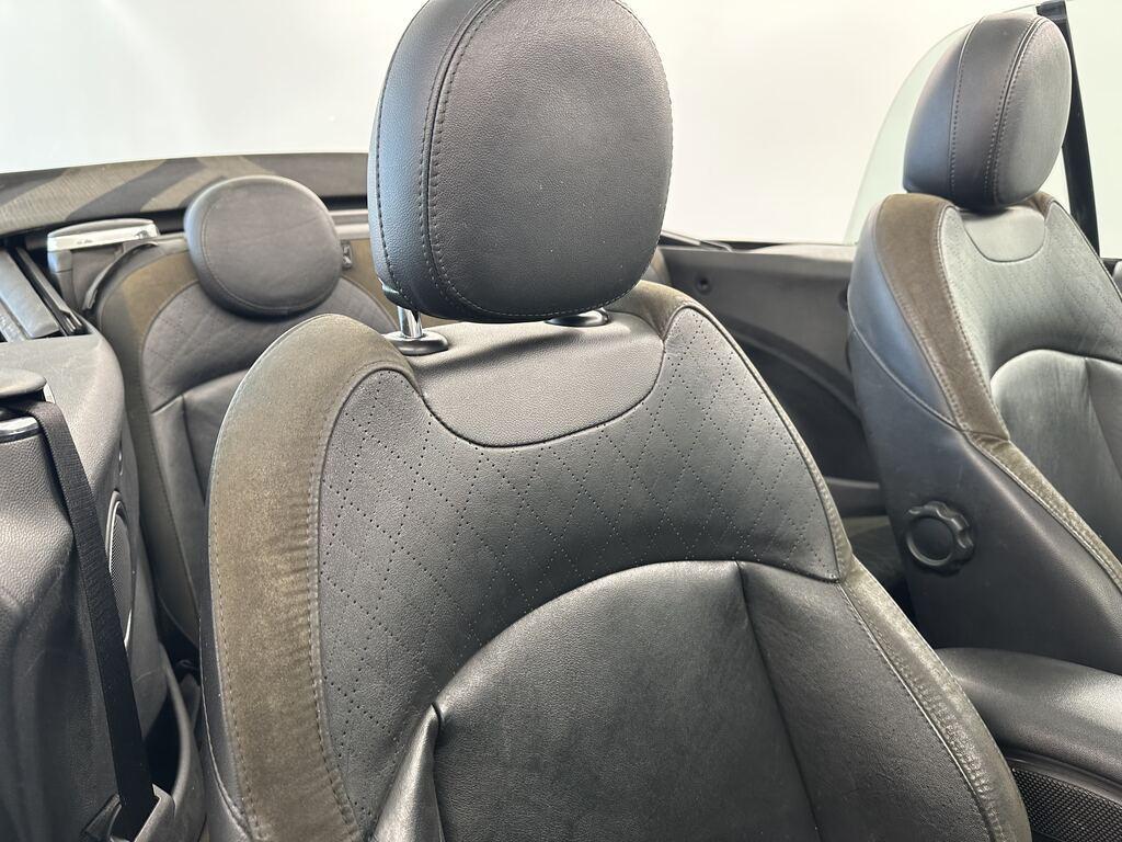 Mini Cooper D Cabrio 1.5 Cooper D Hype Auto