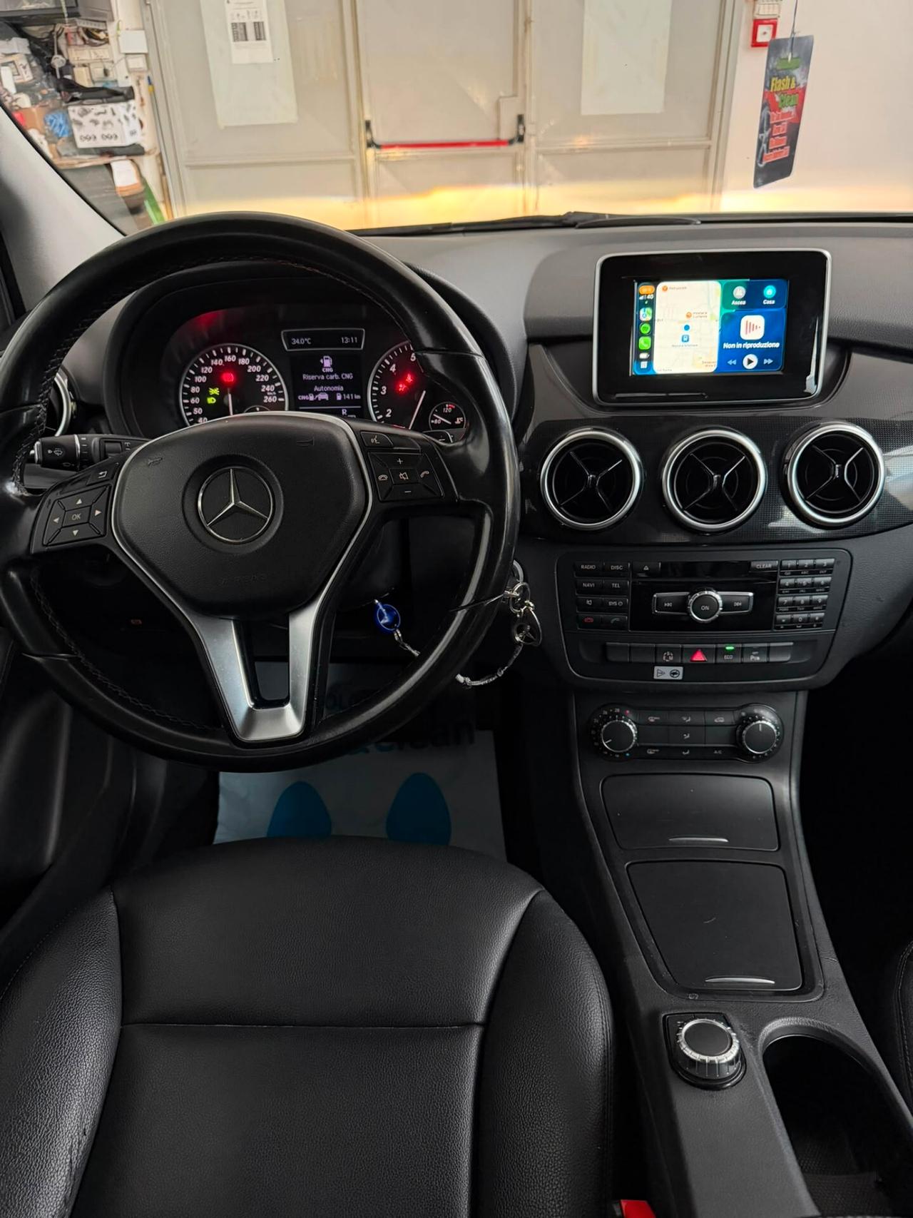 Mercedes-benz B 200 NGD Executive