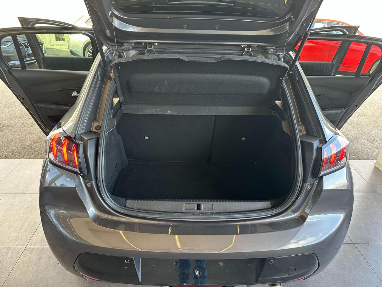 Peugeot 208 5 Porte 208 1.2 puretech GT s&s 100cv eat8