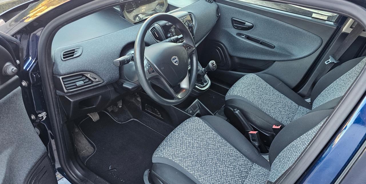 Lancia Ypsilon 1.3 MJT 16V 95 CV 5 porte S&S Platinum