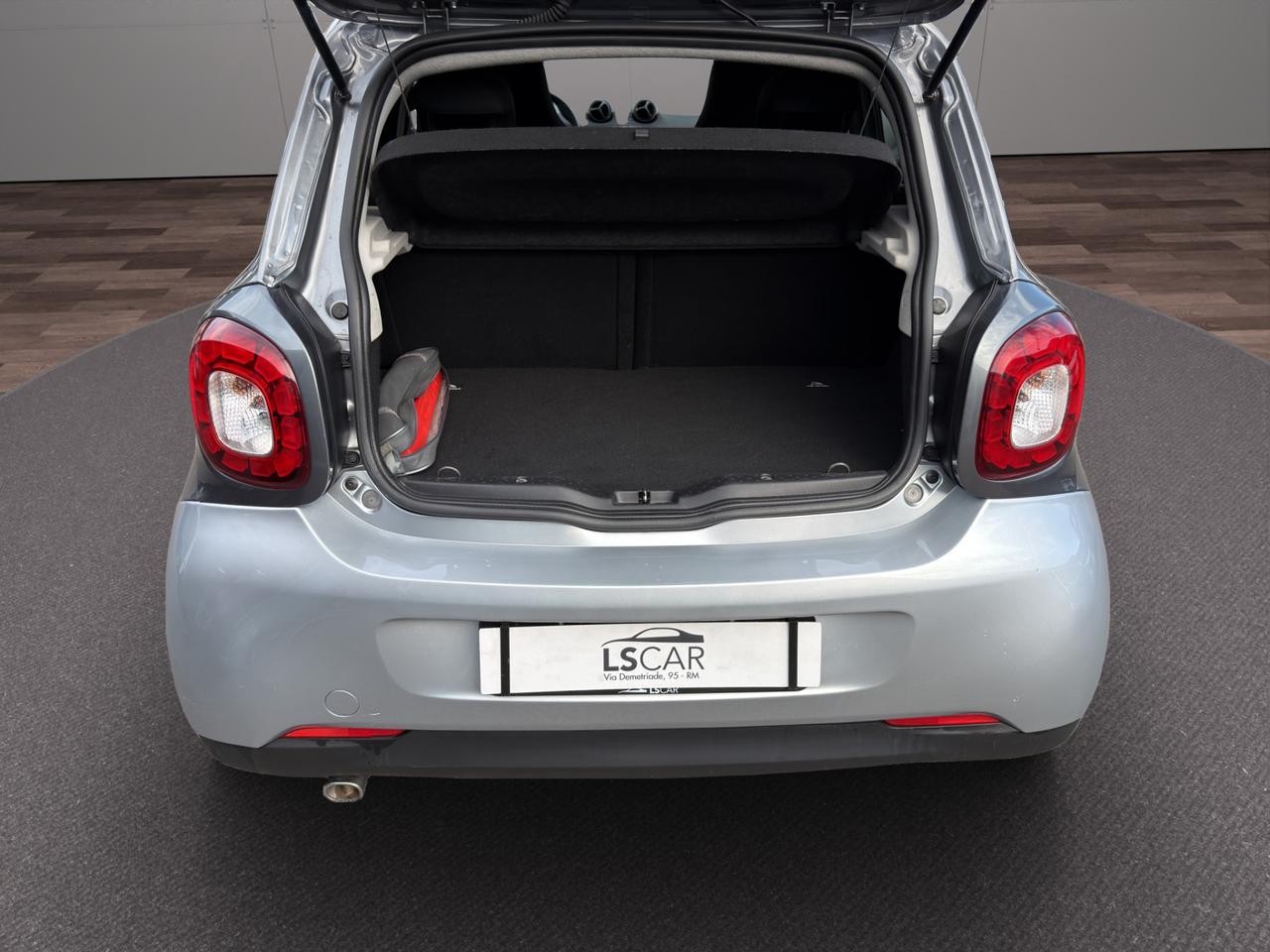 Smart forfour 0.9 t Passion 90cv - Unipro - Promo Finanziamento - Cerchi 16" - Schermo - Retrocamera