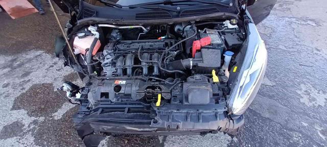 FORD Fiesta 1.2 5 porte INCIDENTATA