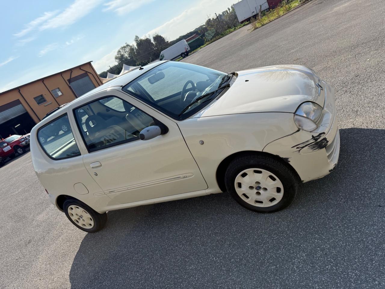 Fiat 600 Aria condizionata, vetri elettrici