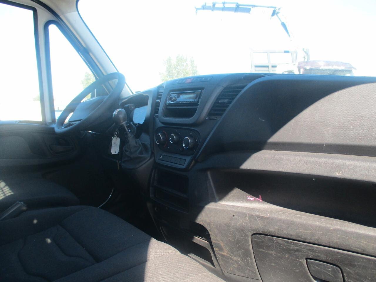 Iveco Daily 35C11 2.3 110CV E5 CASSONE FISSO 3.65M 144000 KM