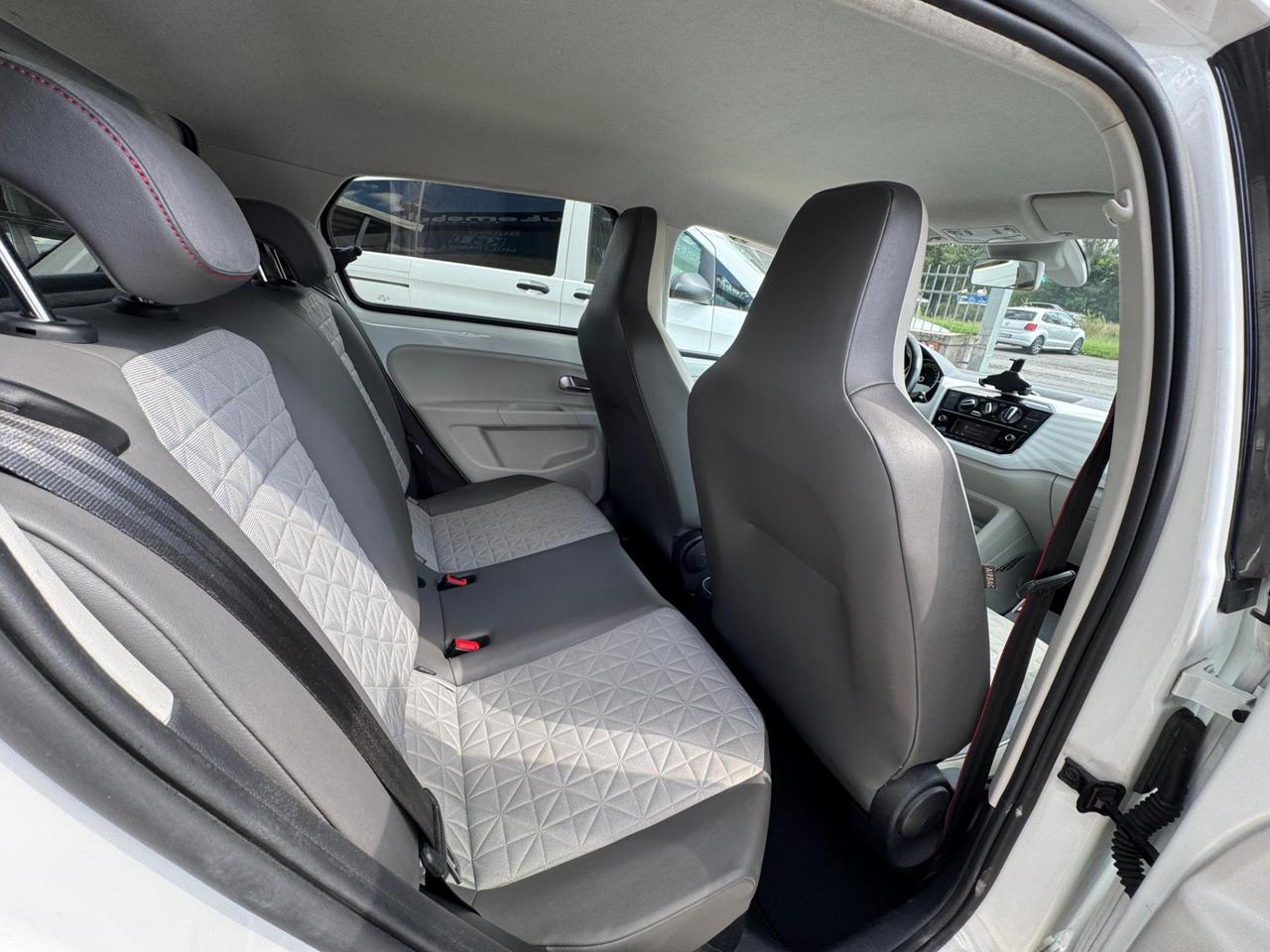 Volkswagen up! 5 Porte up! 5p 1.0 High up! 75cv AUTOMATICA