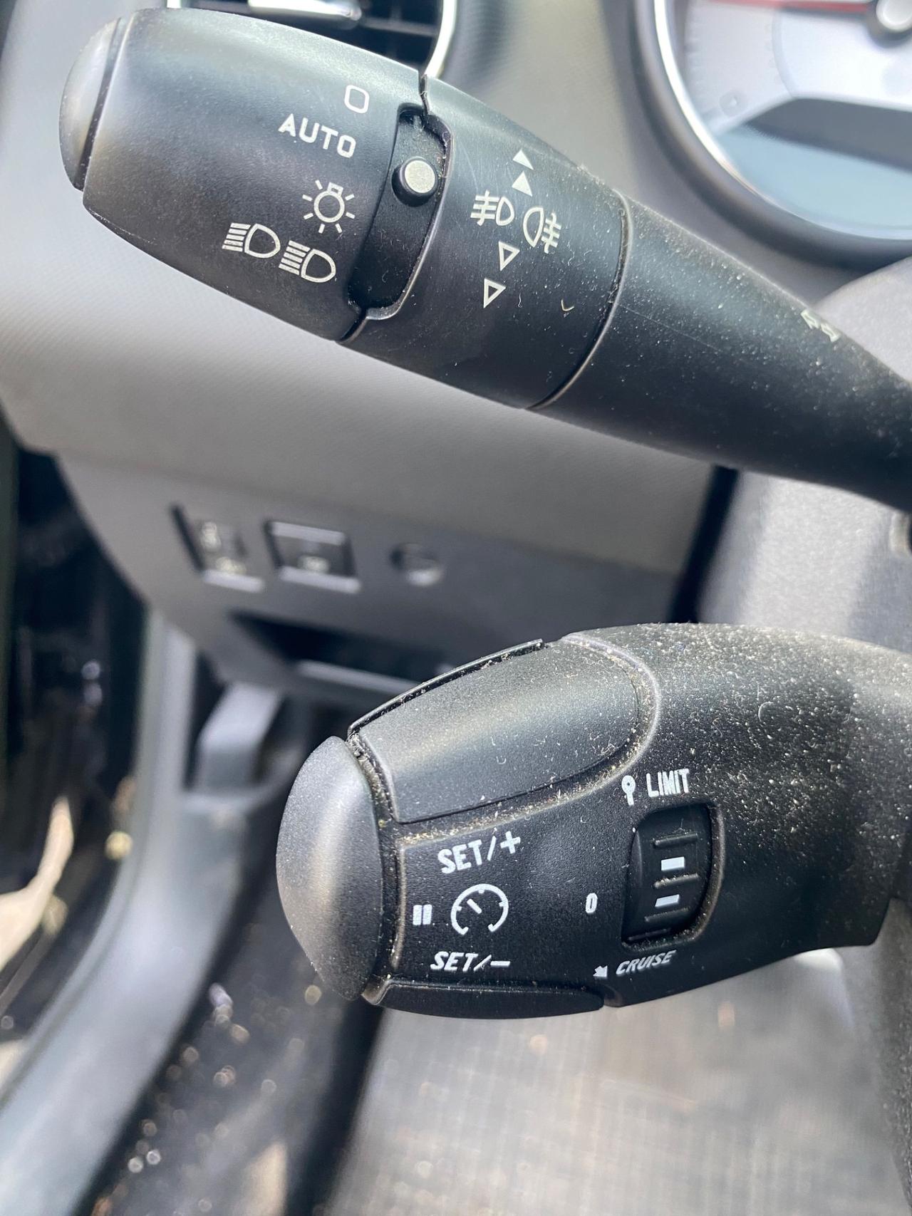 Peugeot 308cc 1.6 HDI Anno 2013 60000 Km