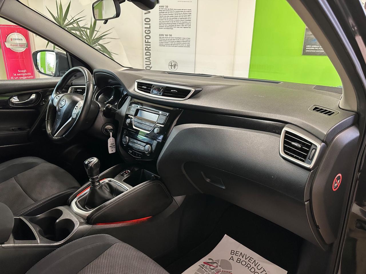 Nissan Qashqai 1.5 dCi DPF Tekna