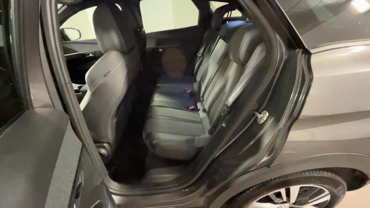 Peugeot 3008 BlueHDi 130cv EAT8 Allure Pack