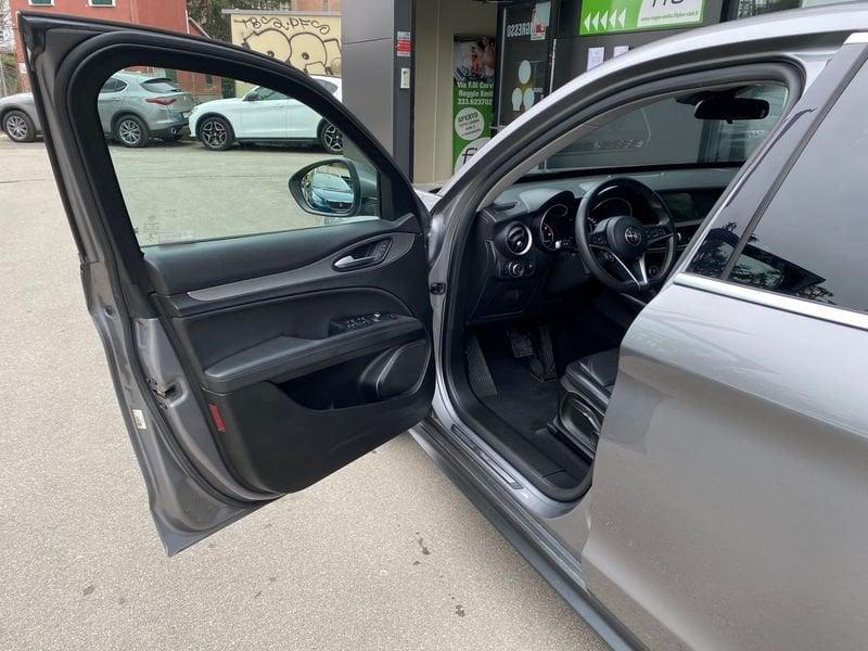 Alfa Romeo Stelvio 2.2 Turbodiesel 210 CV AT8 Q4 Executive