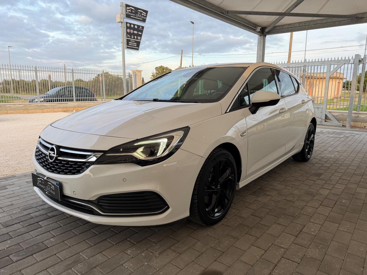Opel Astra 1.6 CDTi 136CV 5 porte Dynamic UNICO PROPRIETARIO