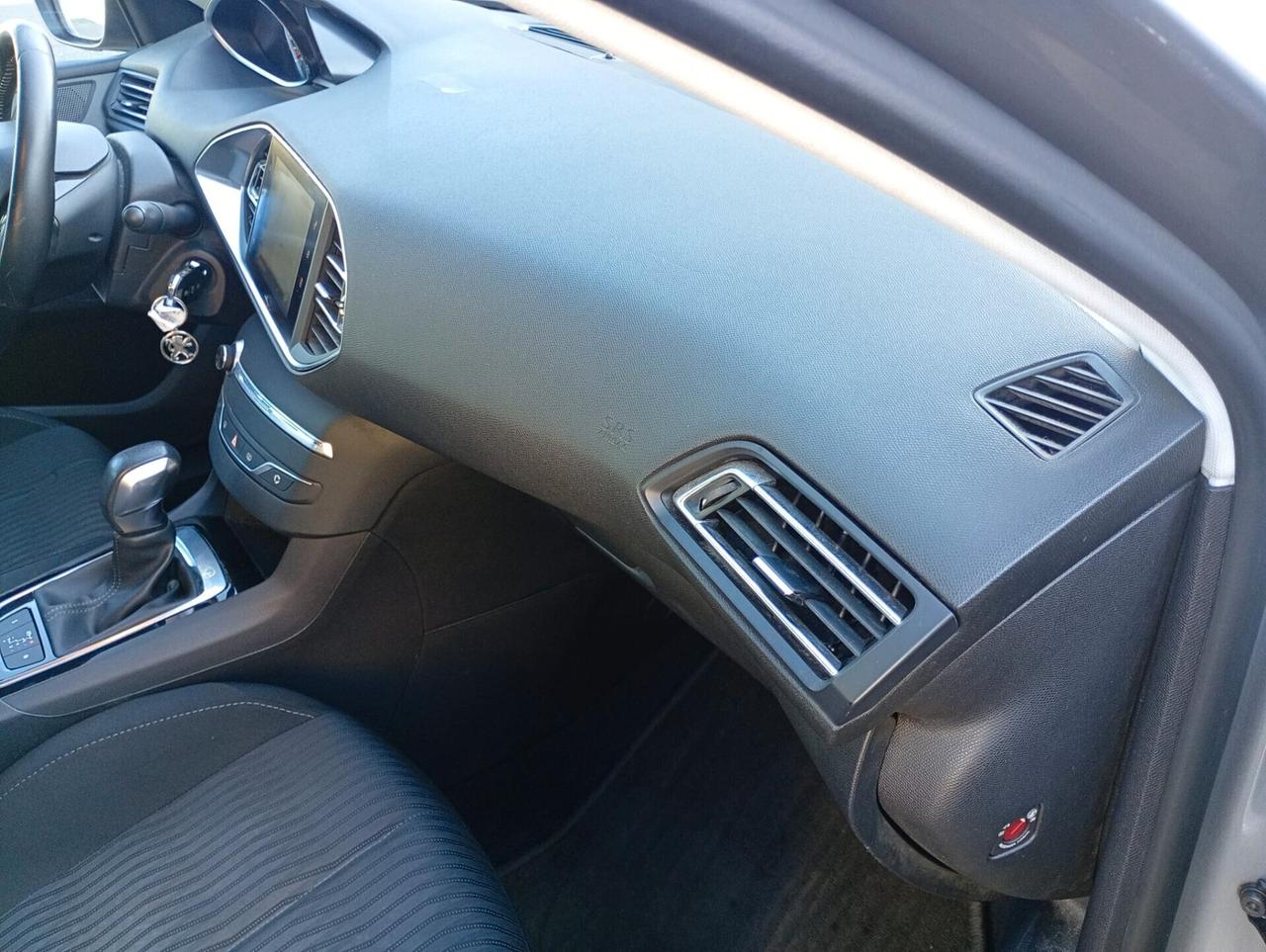 PEUGEOT 308 CAMBIO AUTOMATICO 1.6 DIESEL 2016