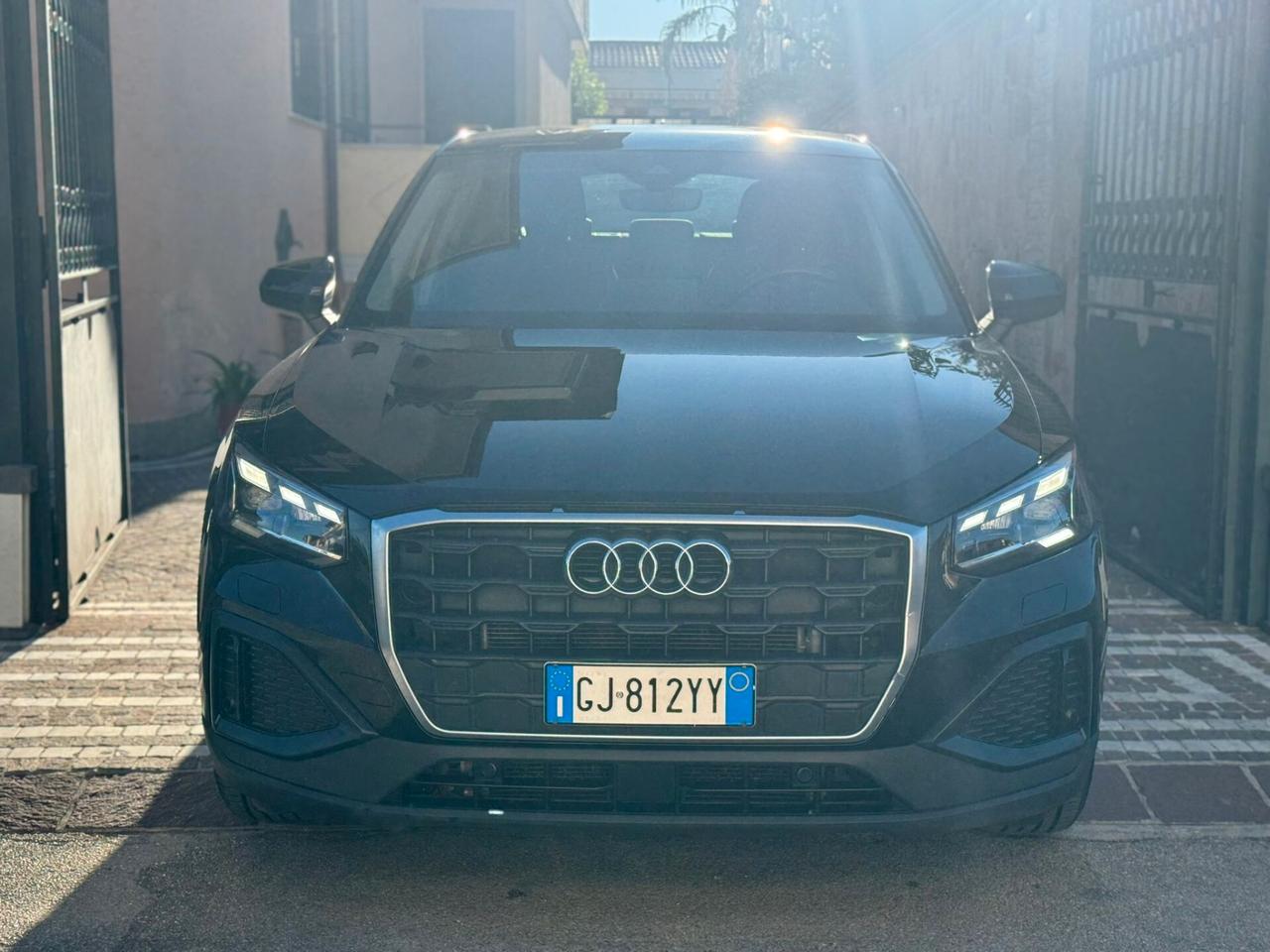 Audi Q2 35 TDI quattro S tronic Business Plus