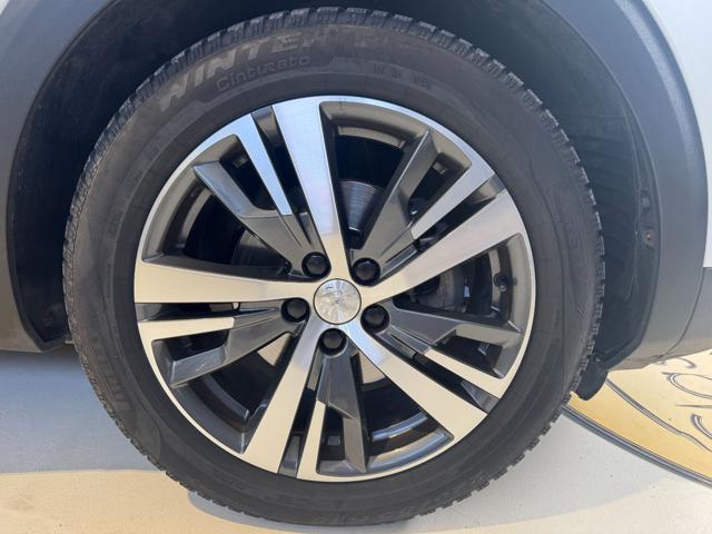 PEUGEOT 3008 BlueHDi 130 S&S EAT8 GT