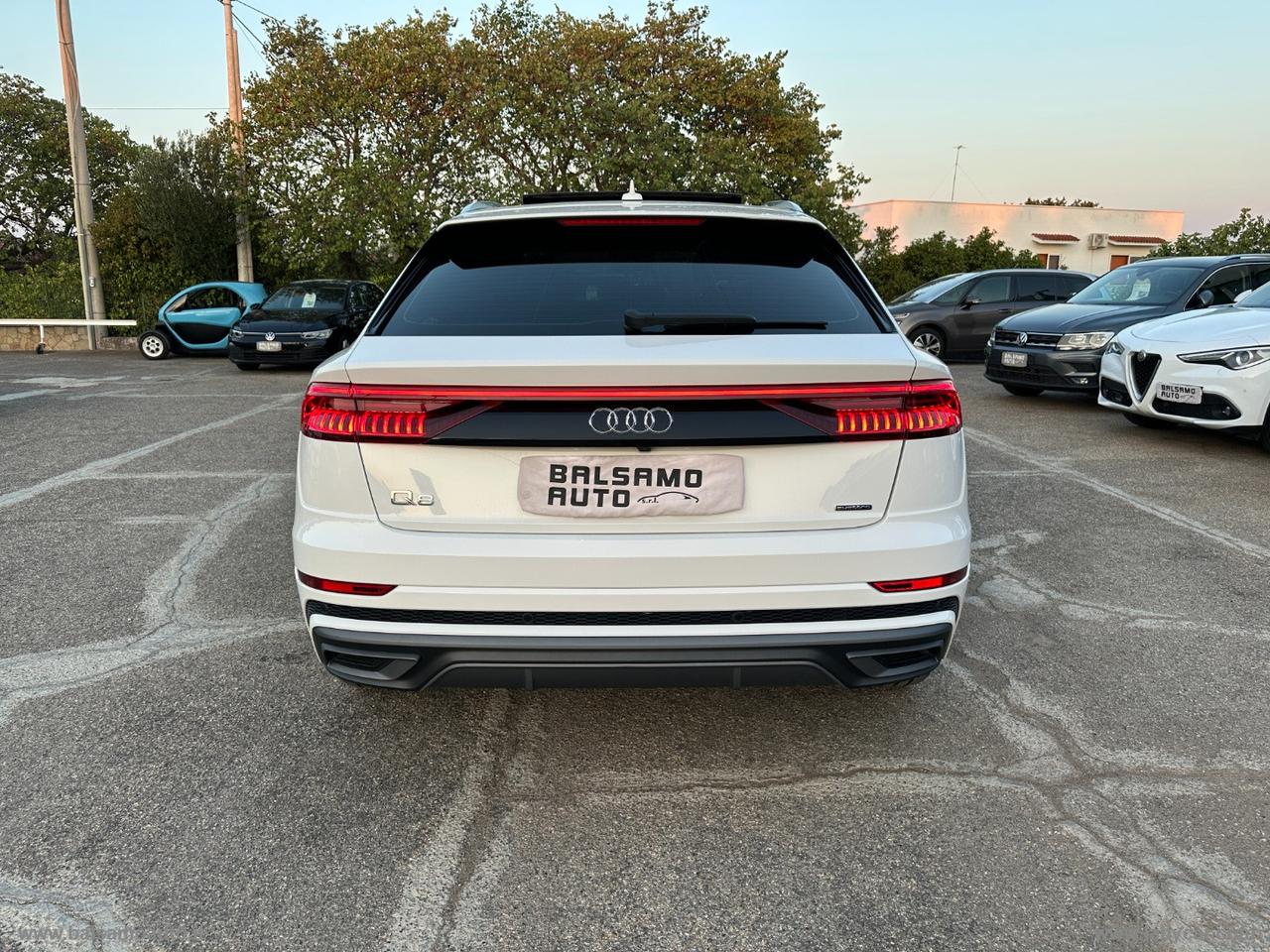 AUDI Q8 45 TDI S-LINE TETTO APRIBILE