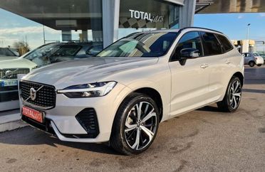 VOLVO XC60 B4 (d) AWD automatico Plus Dark