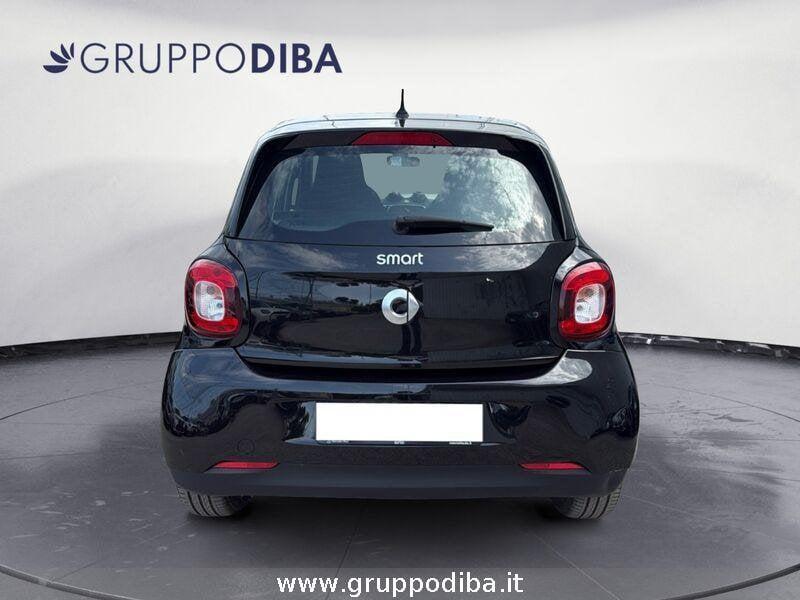 smart forfour Smart II 2015 Benzina 0.9 t Crosstown Passion 90cv twinamic