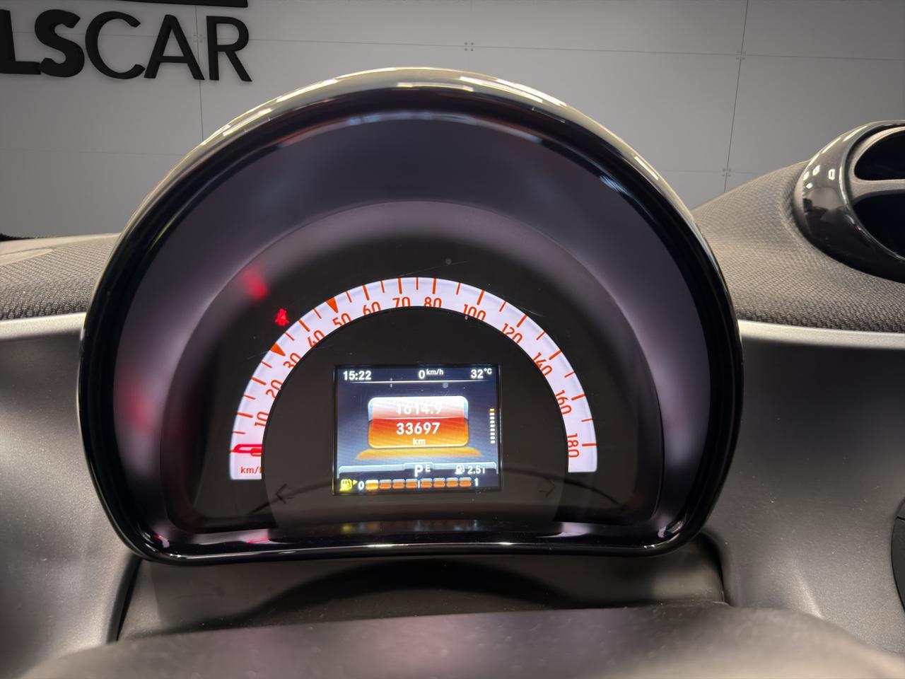 Smart forfour 1.0 Prime 71cv - Unipro - Promo Finanziamento - Schermo - Retrocamera - Tetto panoramico - Sedili riscaldatili