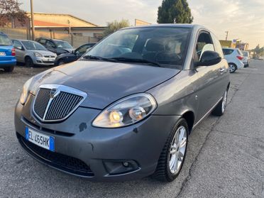 Lancia Ypsilon 1.2 69 CV 5 porte GPL Ecochic Silver