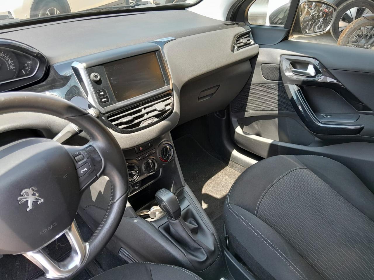 Peugeot 208 PureTech 82 5 porte Active