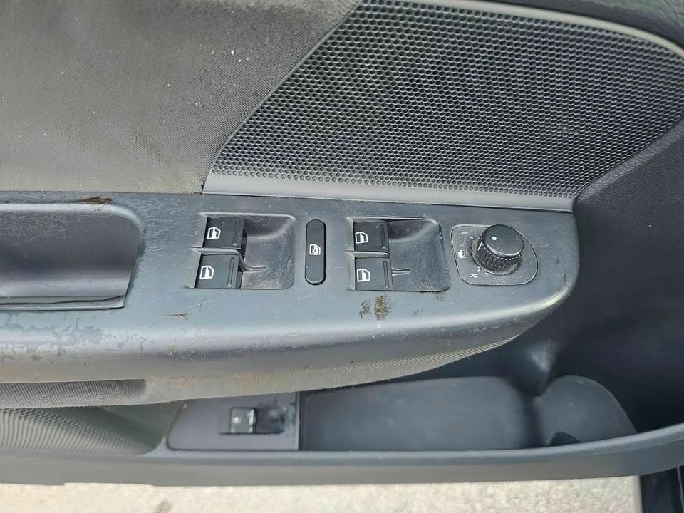 VW GOLF 1.9 TDI 105CV SPORTLINE