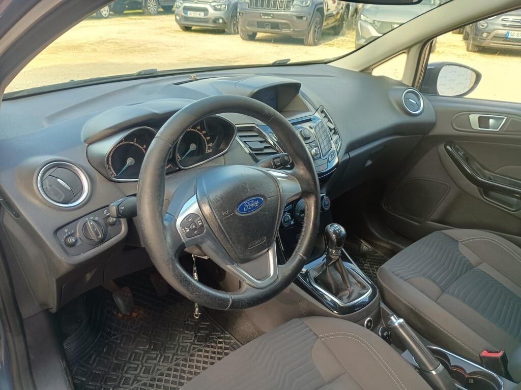 Ford Fiesta 1.4 5p. Bz.- GPL Titanium