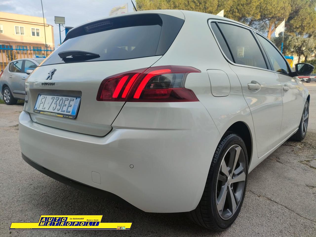 Peugeot 308 1.6 120cv BlueHDi EAT6 (Autom.) Allure