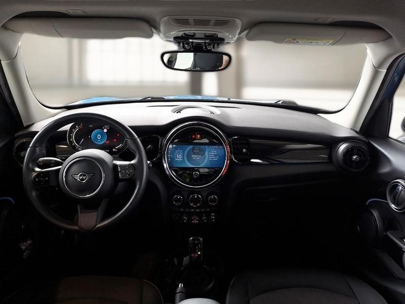 MINI COOPER CLASSIC AUTO 5 PORTE BERLINA