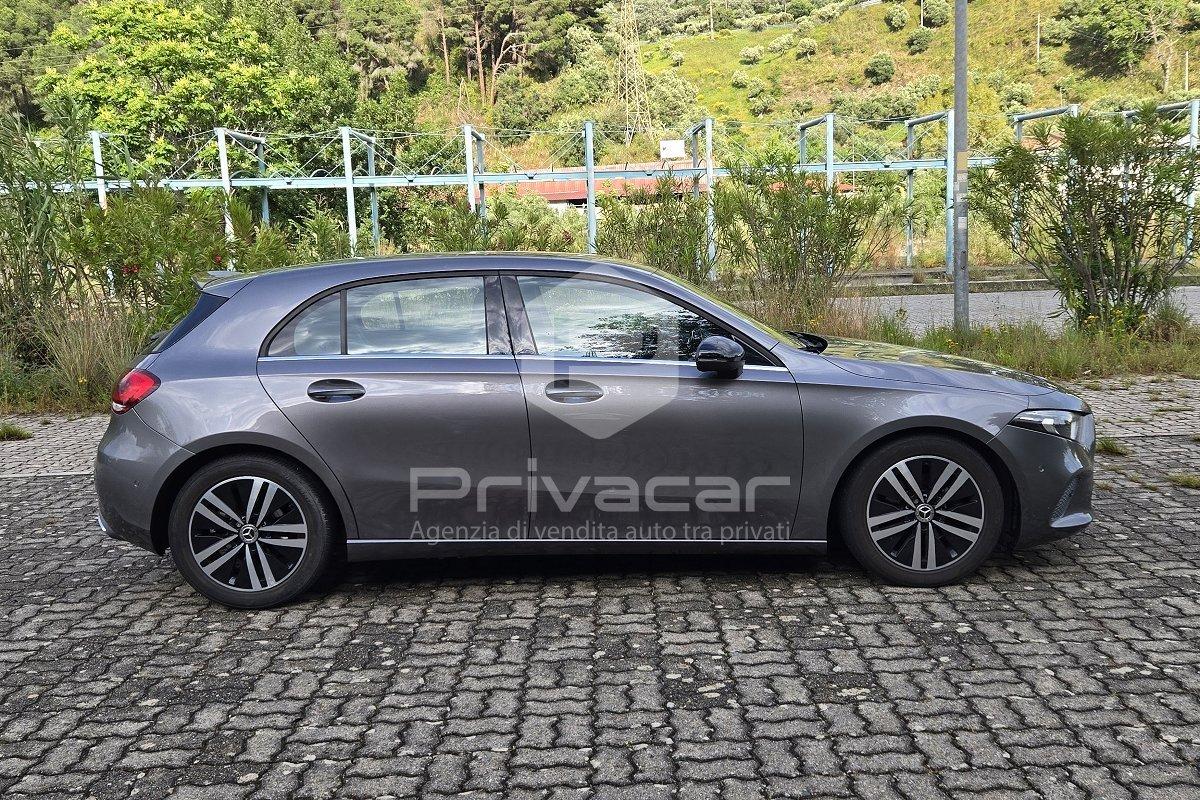 MERCEDES A 180 d Automatic Business Extra
