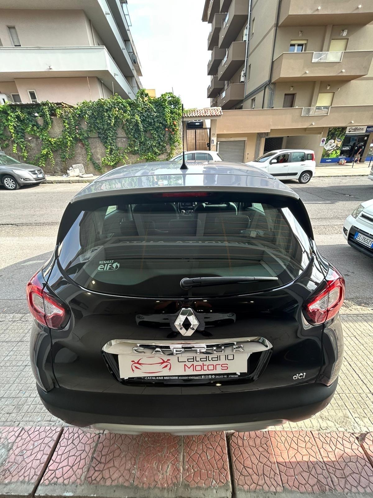 Renault Captur dCi 8V 110 CV Start&Stop Energy Initiale Paris