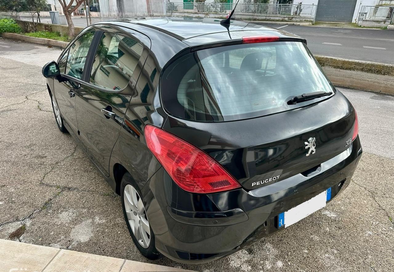 Peugeot 308 1.6 8V HDi 93CV 5p. Tecno
