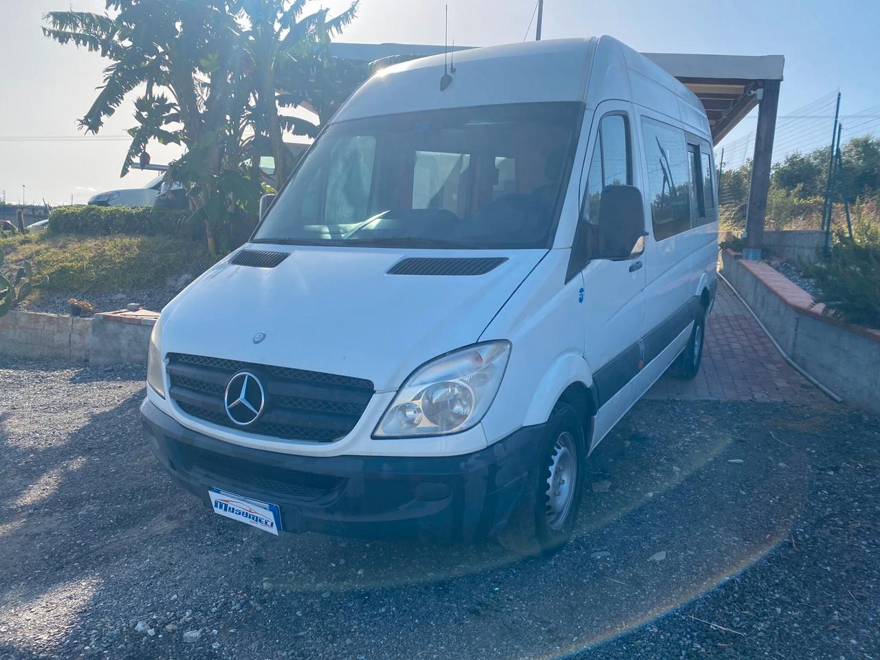 Mercedes Sprinter 310 allestimento food truck autonegozio