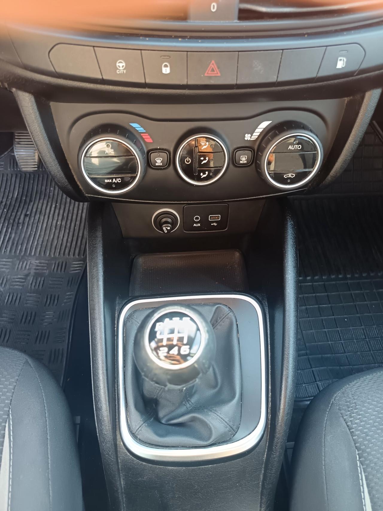 Fiat Tipo 1.4 T-Jet 120CV GPL 5 porte Lounge VETTURA CONTO VENDITA
