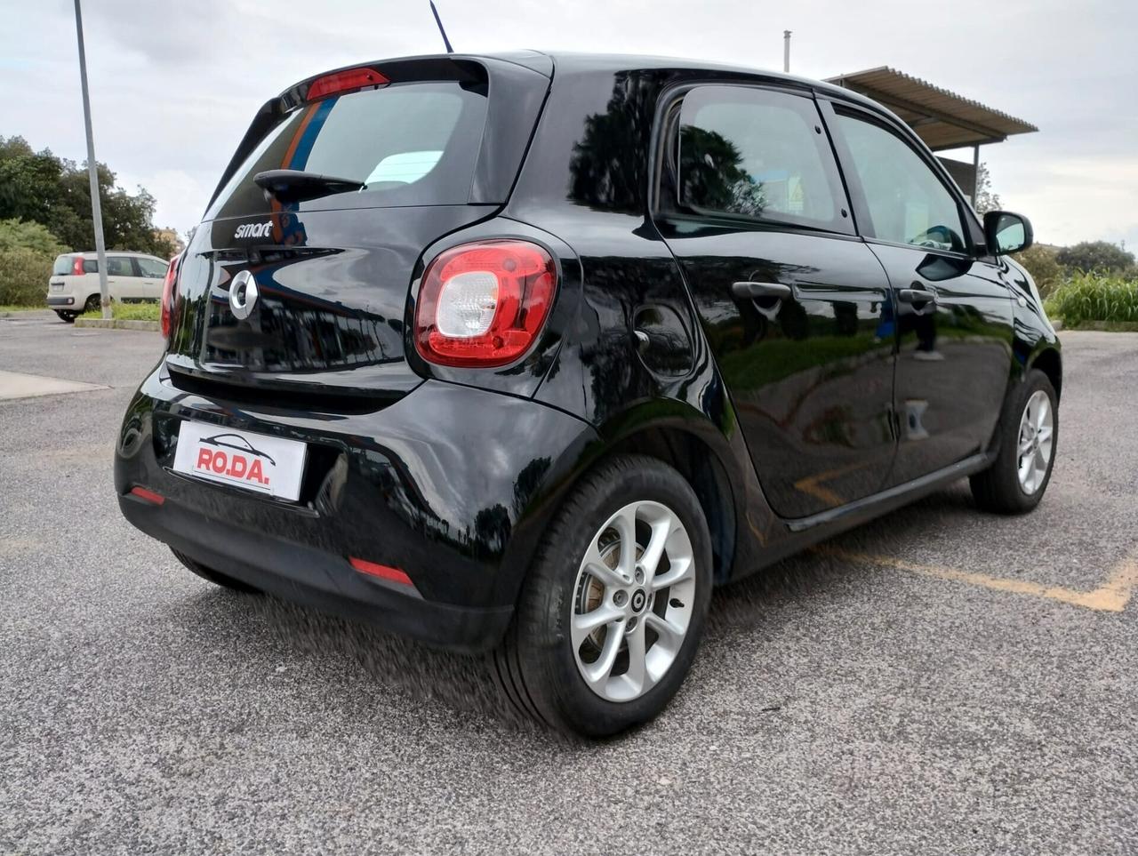 Smart ForFour 70 1.0 Passion