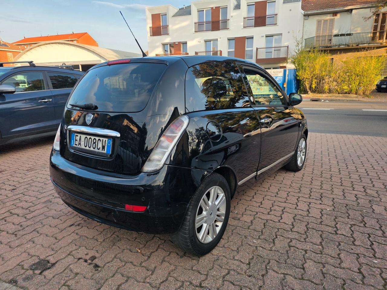 Lancia Ypsilon 1.4 Unyca Ecochic GPL