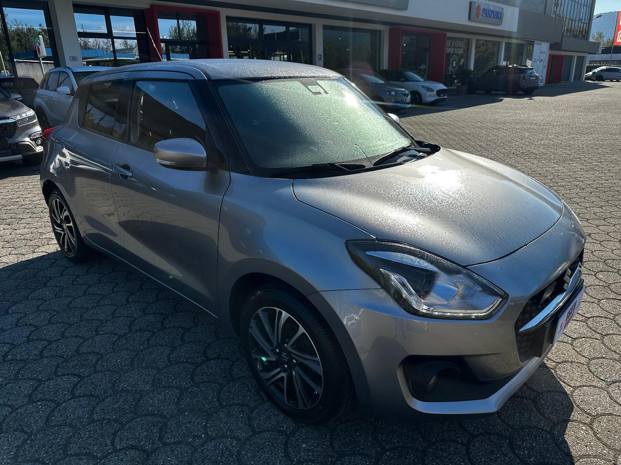 Suzuki Swift 1.2 Hybrid Top