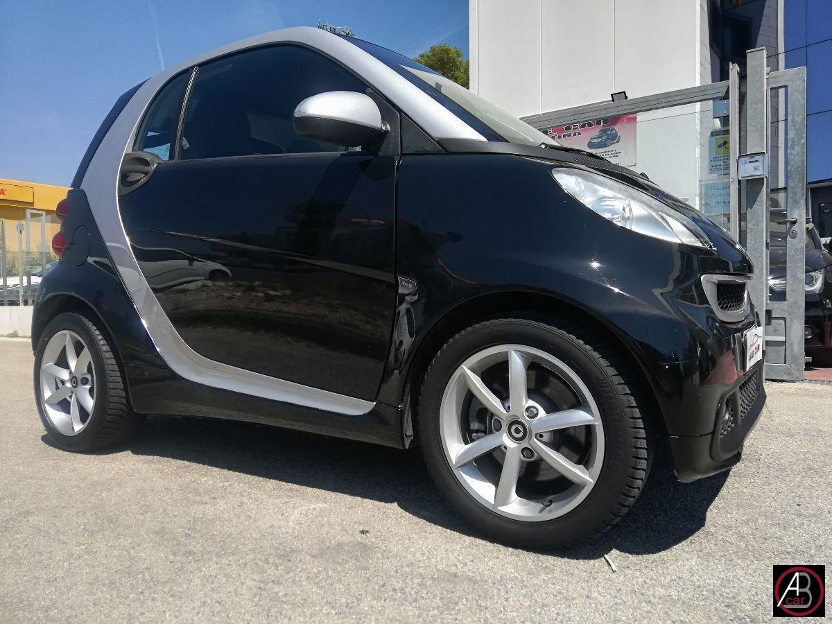 SMART - Fortwo - 800 40 kW coupé pure cdi - ADATTA NEOPATENTATI