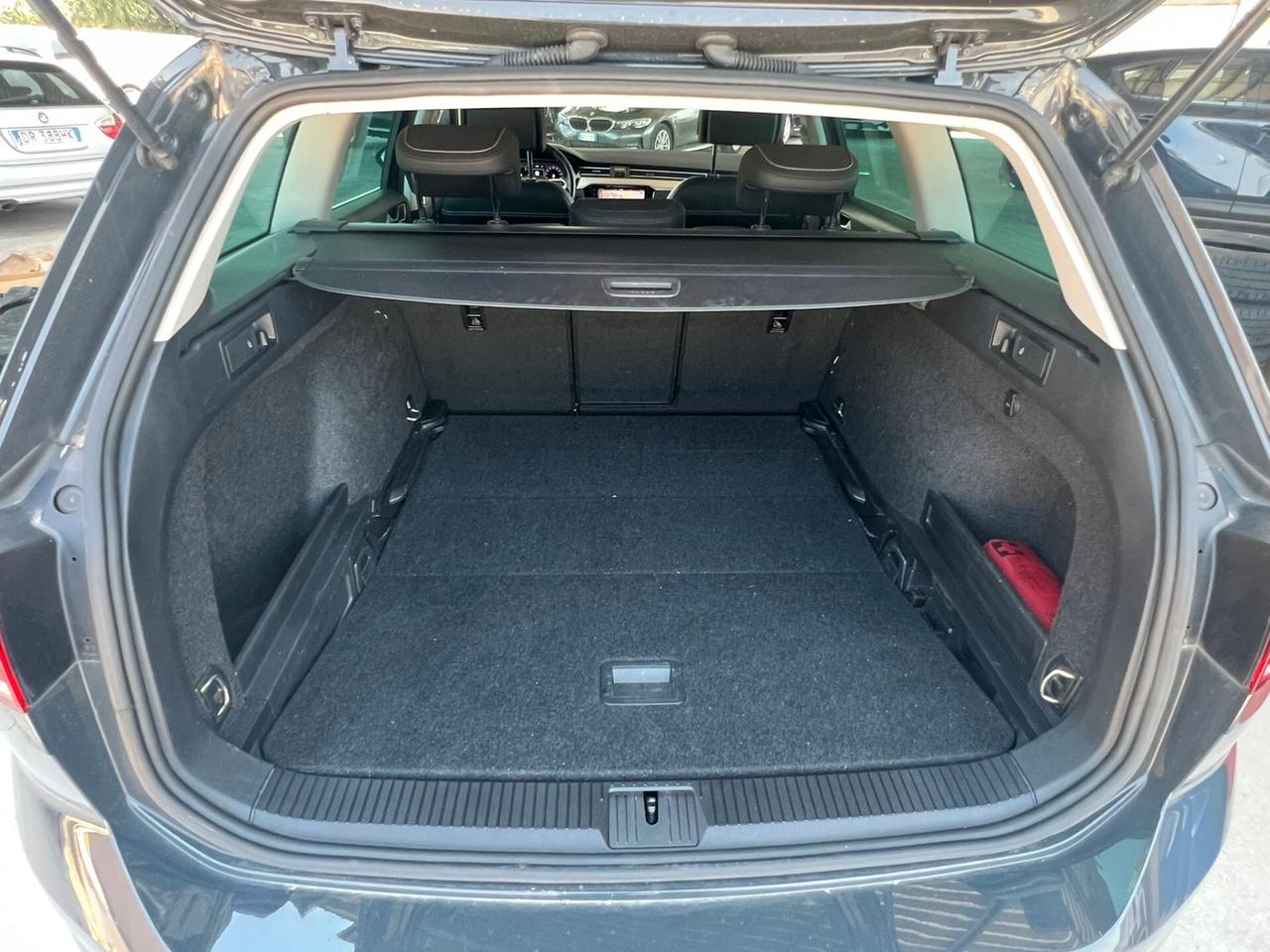 Volkswagen Passat Variant 2.0 TDI SCR 200 CV 4MOTION DSG Executive