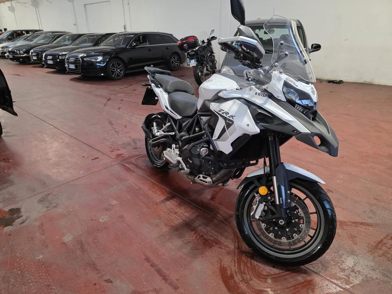 Benelli TRK 502