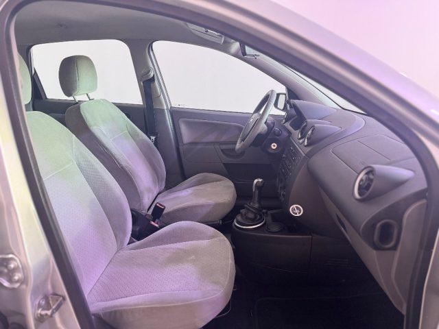 FORD Fiesta 1.4 16V 5p. Ghia