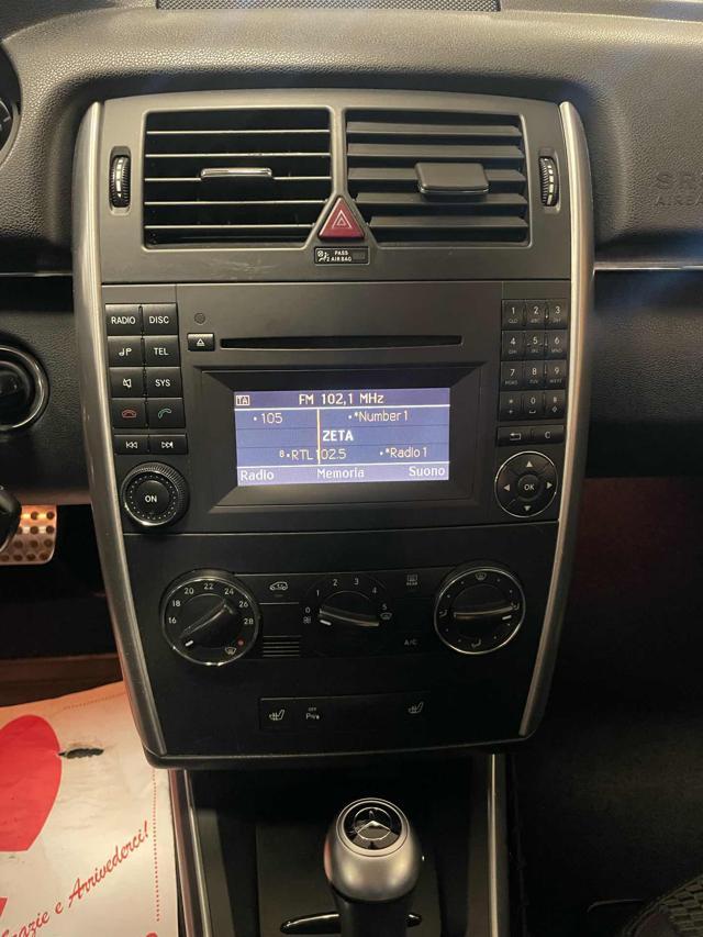 MERCEDES-BENZ B 180 CDI Premium*CAMBIO AUTOMAT/PDC/BLUETOOTH/OK NEO P