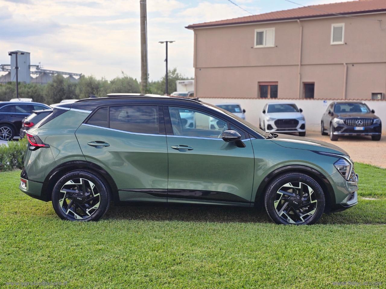 KIA Sportage 1.6 CRDi MHEV DCT GT-line Plus TETTUCCIO