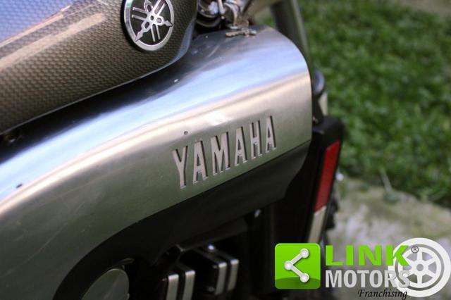 YAMAHA V-Max 1200 102 CV Power Cruiser