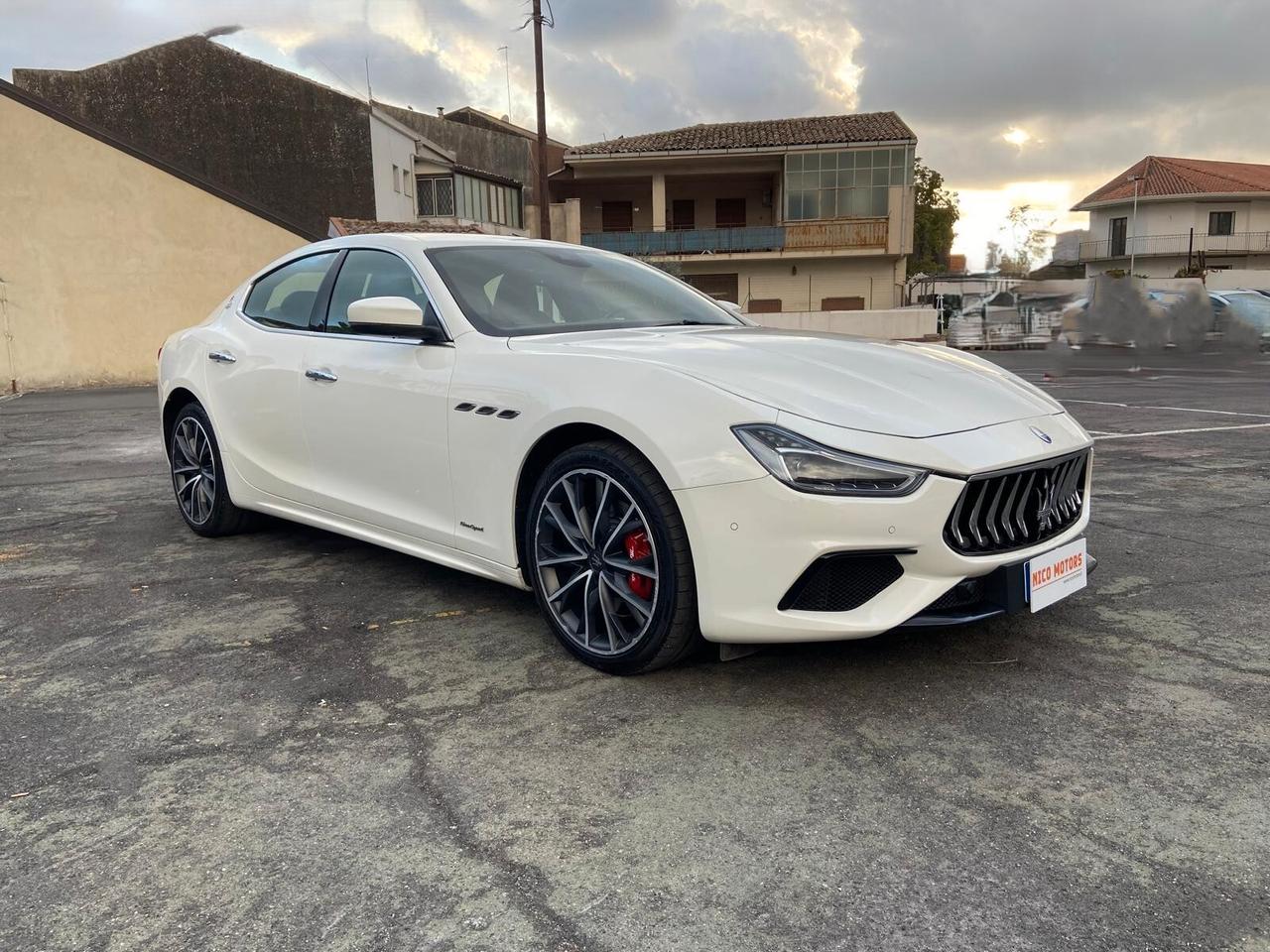 Maserati Ghibli V6 Diesel Gransport