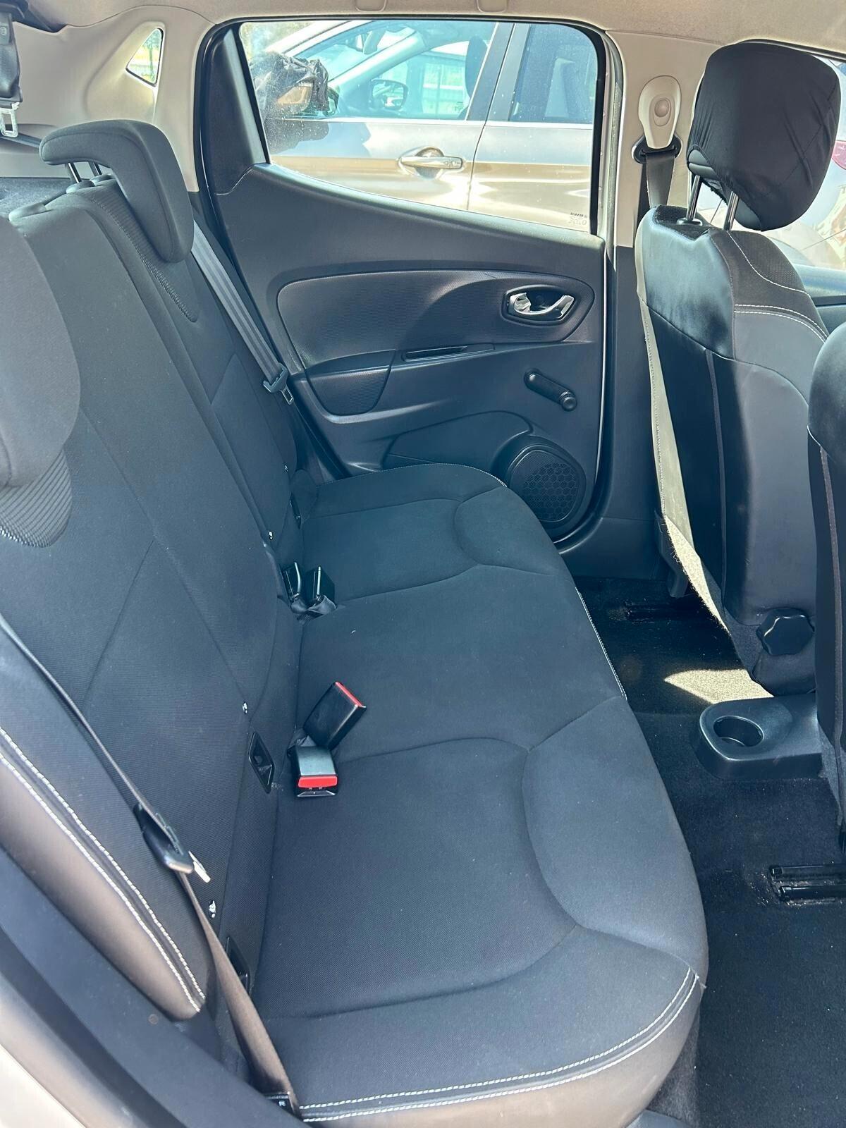 Renault Clio 1.2 75CV 5 porte Live ok neo patentati