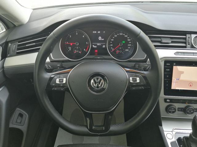 VOLKSWAGEN Passat Variant 2.0 TDI DSG Business BMT