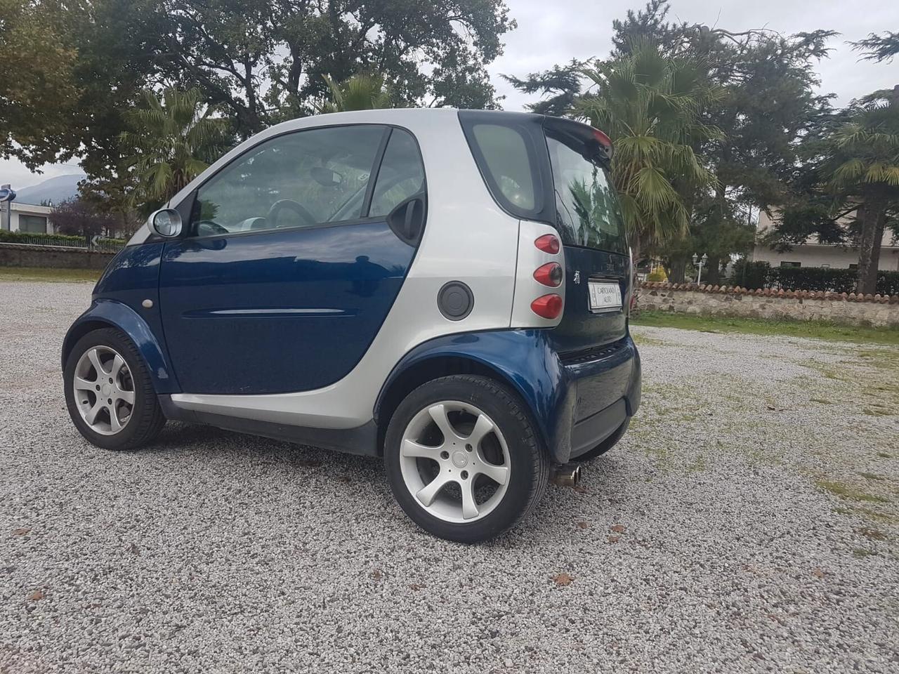 Smart Smart 700 smart city-coupé pure (45 kW)