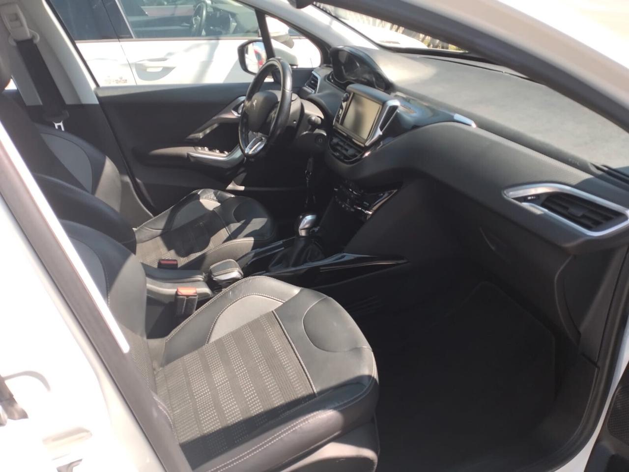 Peugeot 2008 PureTech Turbo 110 S&S Allure