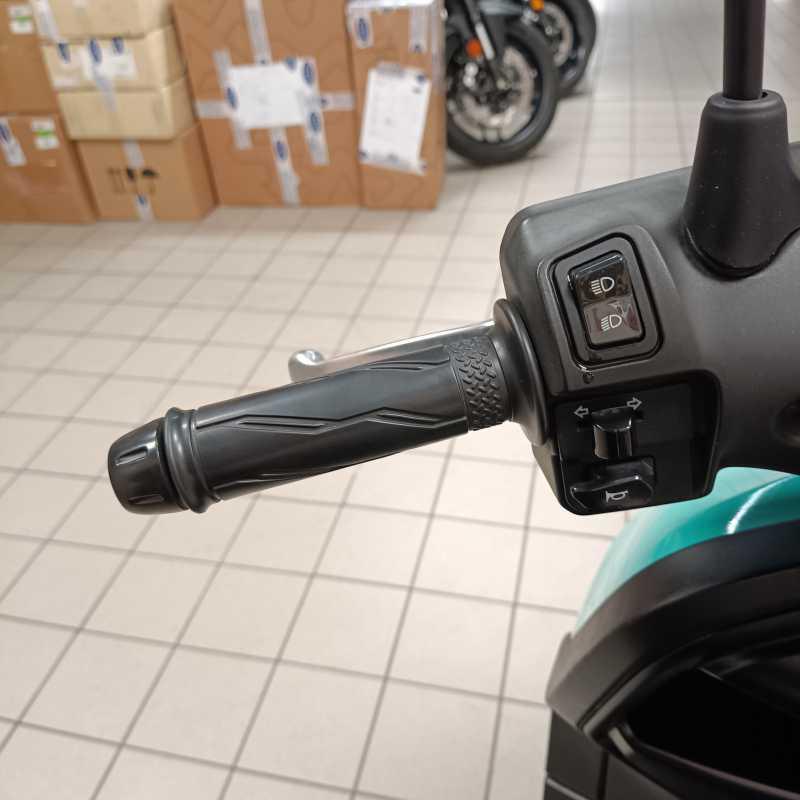 Yamaha Neo's L1e Dual Battery - 2023